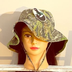 Mossy Oak Outdoor Camouflaged Hat